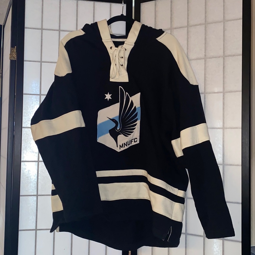 Men's large MNUFC jacket